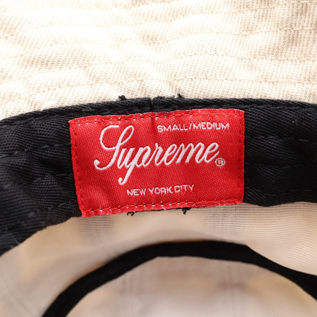 SUPREME(シュプリーム) 23SS Frayed Patchwork Denim Crusher フレイド パッチワーク デニム クラッシャーハット バケットハット ホワイト