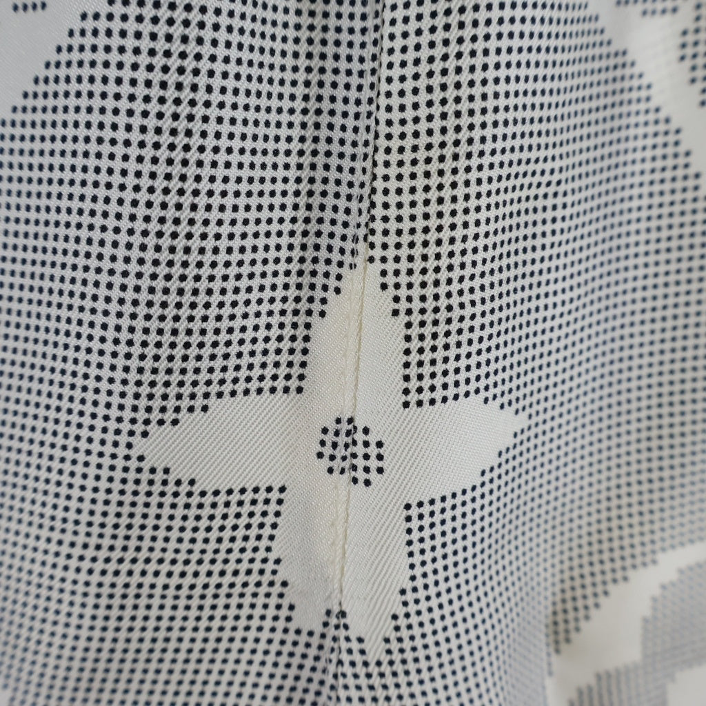 LOUIS VUITTON(ルイヴィトン) 23SS Monogram Silk Short ドットモノグラム シルク ショーツ レディース グレー RW231W RV6 FOPA28