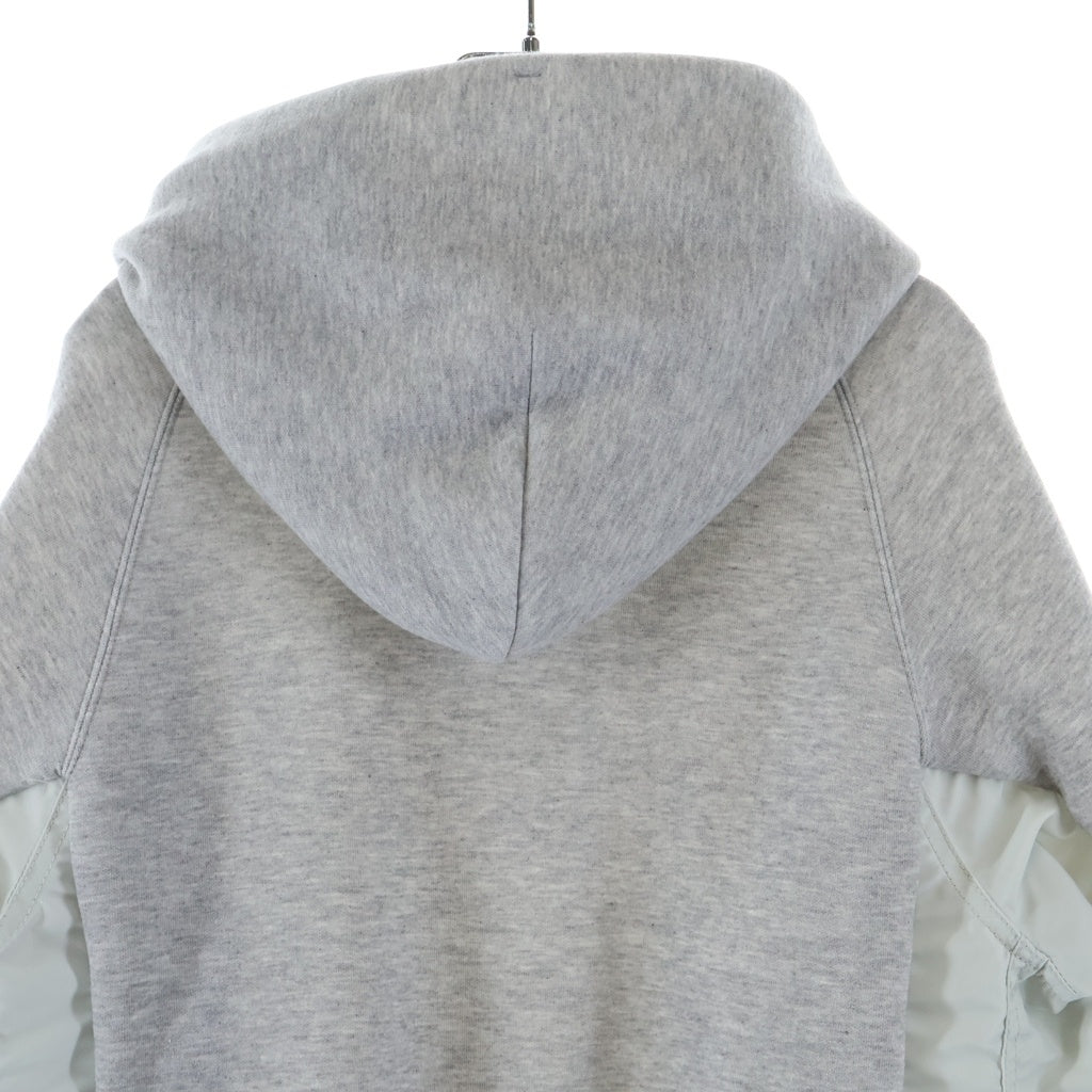 Sacai(サカイ) 25SS ナイロン切替ドッキング フーデッド プルオーバー スウェット パーカー グレー SCM-220