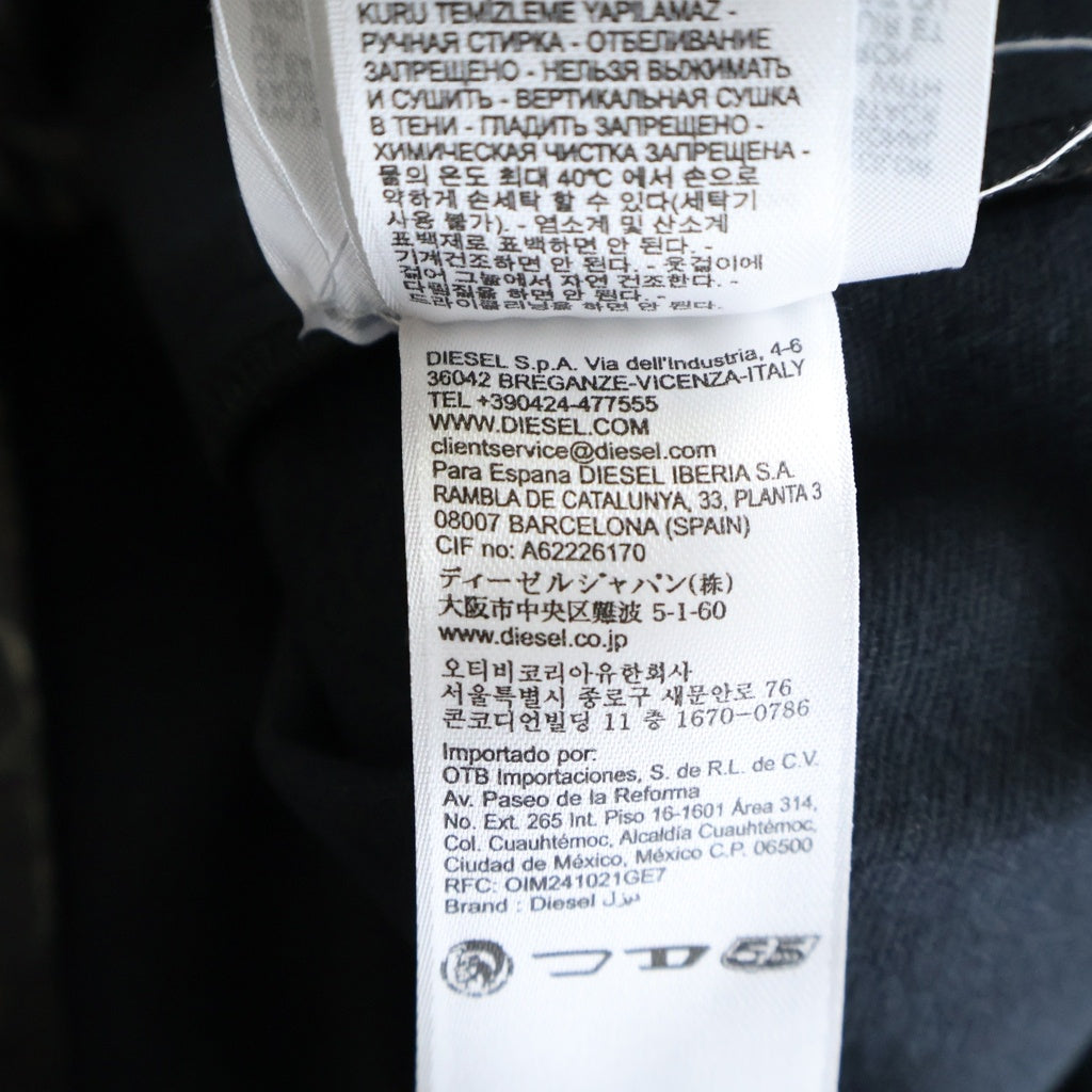 DIESEL(ディーゼル) S-SIMPLY-QMBU フェイクレザー ボタンダウン 長袖シャツ ブラック A20021