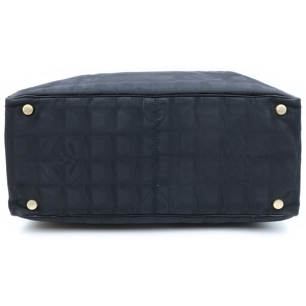CHANEL(シャネル) ニュートラベル ココマークデザイン レザーハンドル トートバッグ ブラック 10番台 レディース