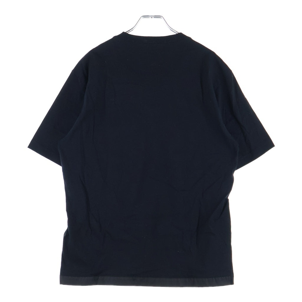 PRADA(プラダ) ナイロン素材 胸ポケット トライアングルプレートデザイン クルーネック 半袖Tシャツ カットソー ブラック UJN661 S221 11CK