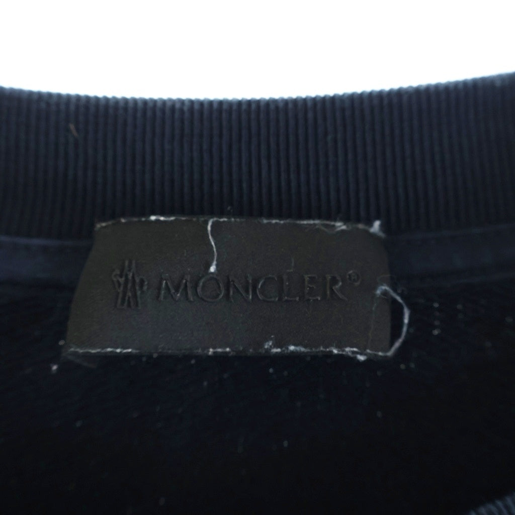 MONCLER(モンクレール) 25SS フロントロゴデザイン クルーネック ロングスリーブ スウェット トレーナー ネイビー K10918G00039 809KR