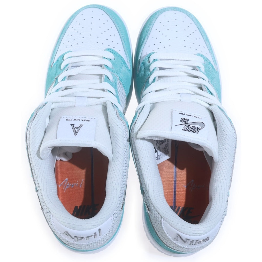 NIKE SB(ナイキエスビー) ×APRIL SKATEBOARDS DUNK LOW PRO QS FD2562-400 エイプリルスケートボード ダンク ローカットスニーカー ホワイト/ブルー US9.5/27.5cm