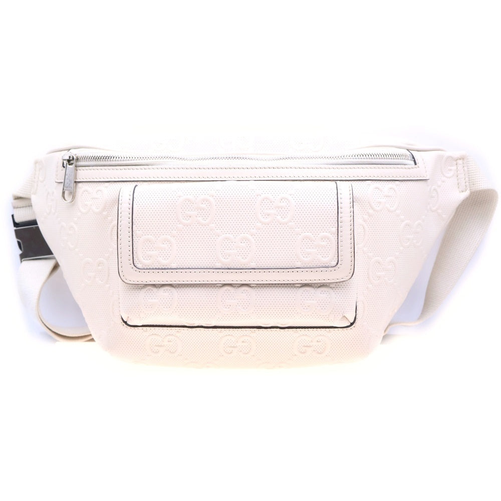 GUCCI(グッチ) GGエンボス ベルトバッグ アイボリー レザー ショルダーバッグ 645093