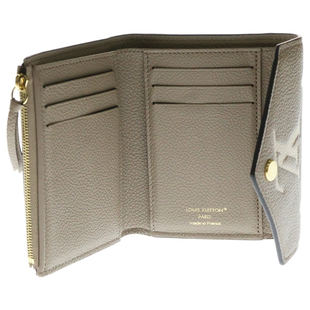 LOUIS VUITTON(ルイヴィトン) ポルトフォイユ ヴィクトリーヌ モノグラム アンプラント トゥルトレール クレーム レザー コンパクトウォレット 三つ折り財布 ベージュ M81861 RFID