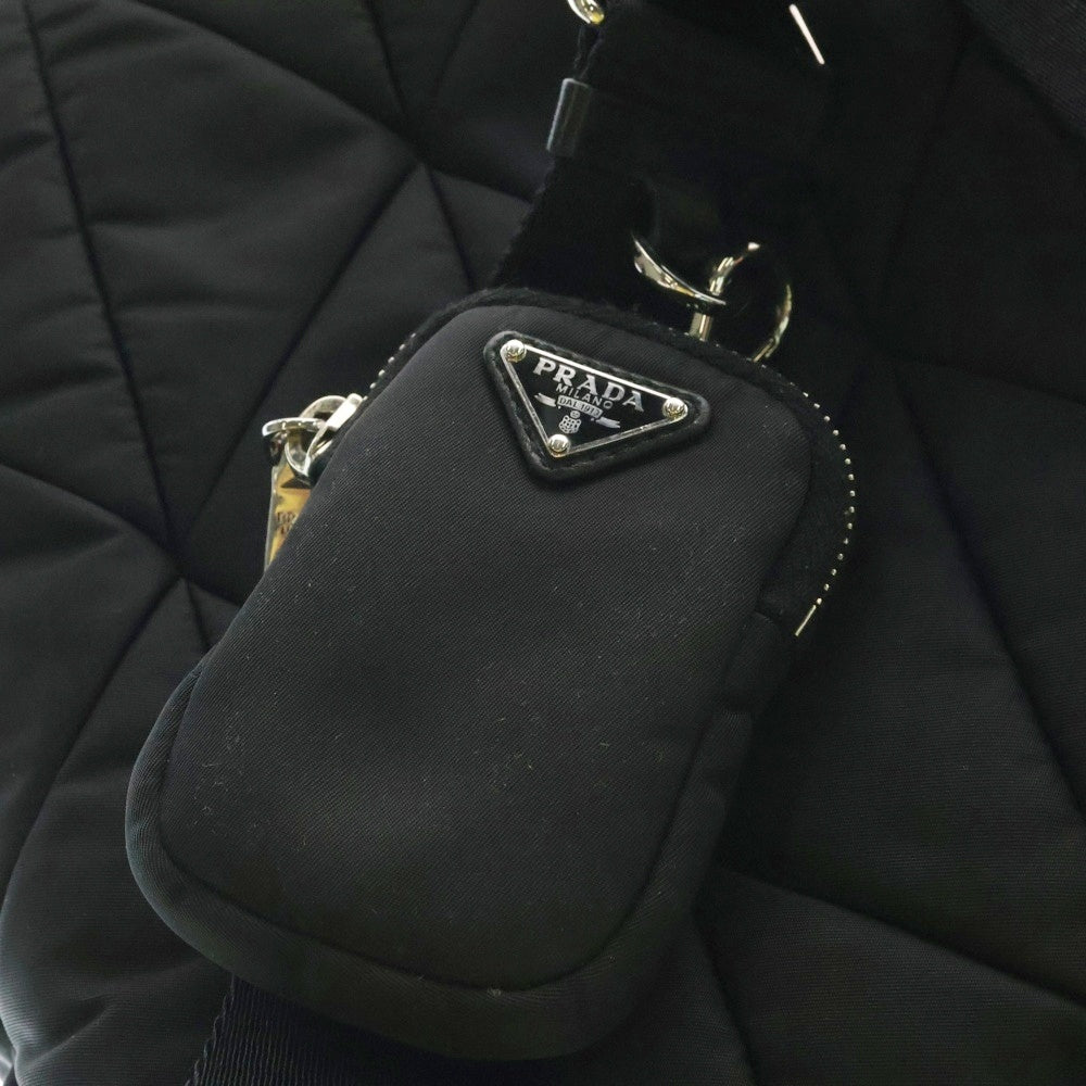 PRADA(プラダ) パデッド Re-Nylon ショルダーバッグ ブラックナイロン ミニポーチ 1BD290
