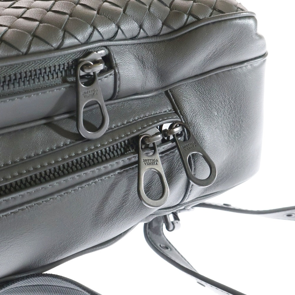BOTTEGA VENETA(ボッテガヴェネタ) イントレチャート リュックサック バックパック グレー レザー 498976