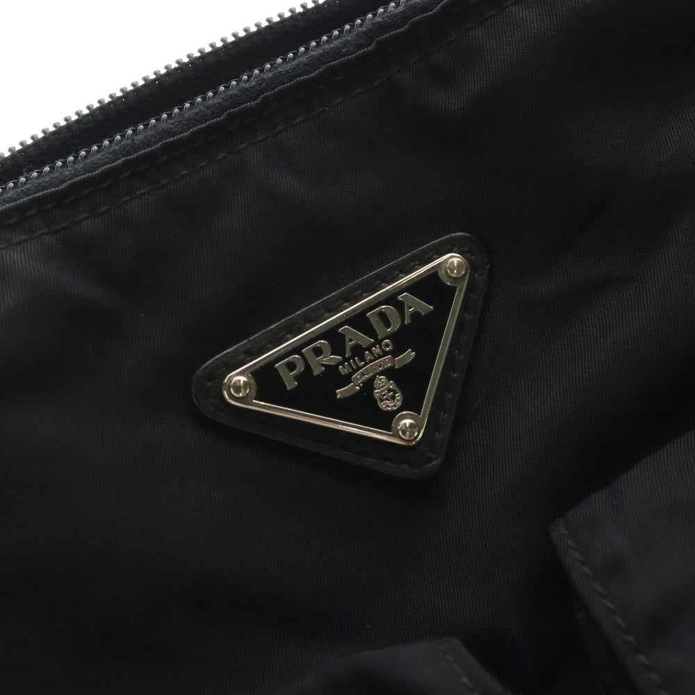 PRADA(プラダ) ショルダーバッグ ブラック ナイロン トライアングルロゴ テスート