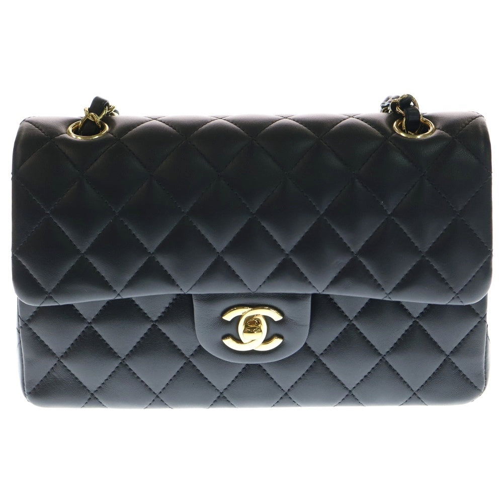 CHANEL(シャネル) マトラッセ23 ココマーク ターンロック ラムスキン レザー Wフラップ ダブルチェーン ショルダーバッグ ゴールド金具 ブラック ランダムプレート