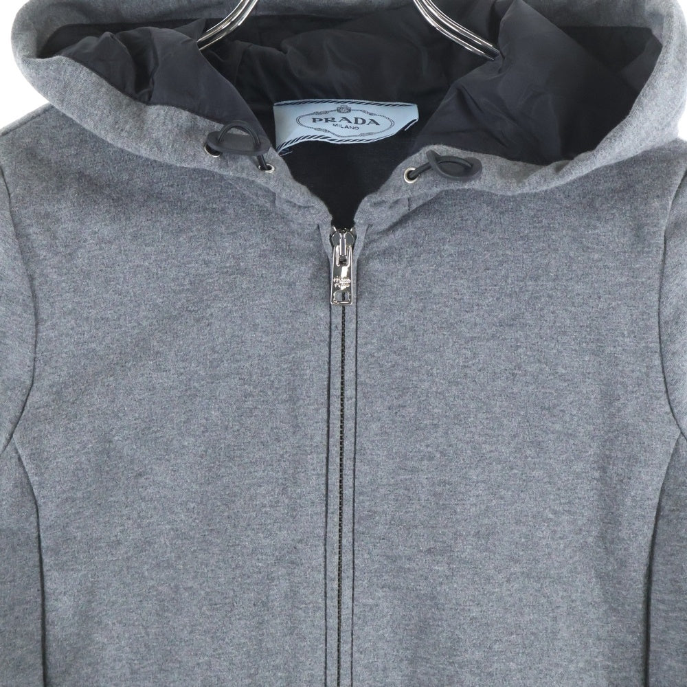 PRADA(プラダ) 19SS ラバーワッペンロゴ サイドライン 裏地ナイロン ジップアップ スウェットパーカー グレー 138541
