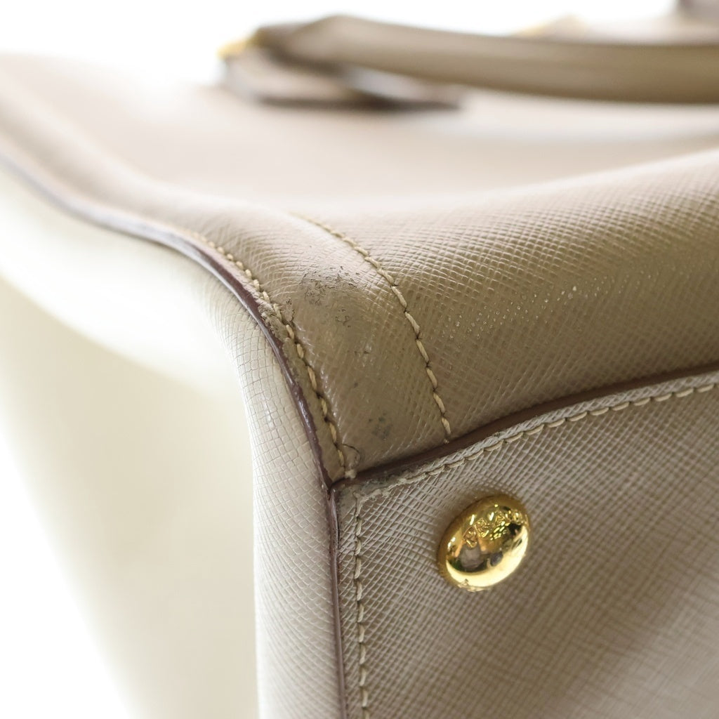 PRADA(プラダ) ガレリア 2WAYバッグ ハンドバッグ ショルダーバッグ ベージュ×アイボリー レザー 1BG007 ゴールド金具 レディース