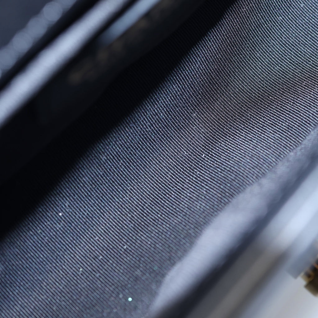 CHANEL(シャネル) ボーイシャネル マトラッセ ココマーク スモール ゴールド金具 ラムスキン ブラック A67085 レディース