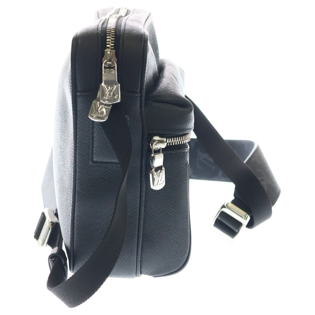 LOUIS VUITTON(ルイヴィトン) タイガラマ アウトドア・メッセンジャー PM ショルダーバッグ ブラック レザー×PVC M30233 シルバー金具 レディース