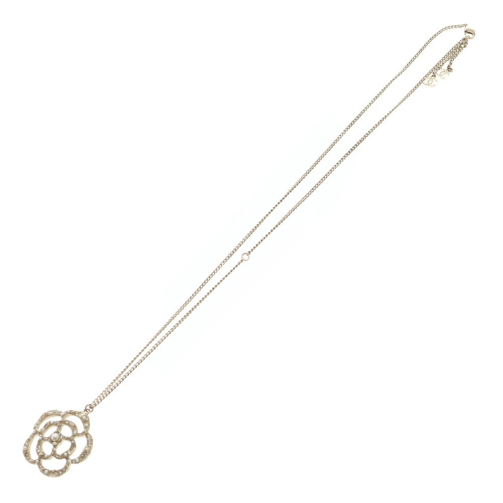 CHANEL(シャネル) カメリア フェイクパール×ラインストーン ネックレス ペンダント シャンパンゴールド ネックレス GP A14V