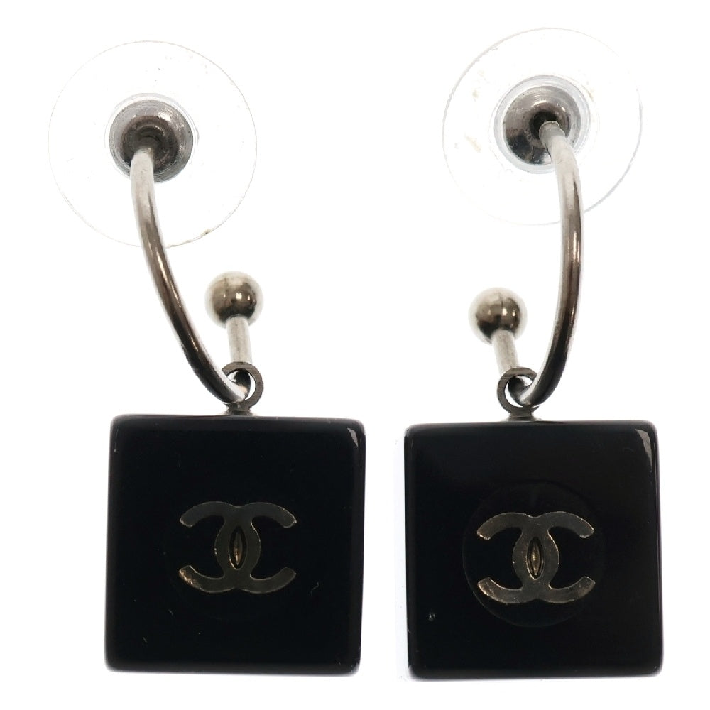 CHANEL(シャネル) ココマーク キューブピアス ブラック×シルバー プラ 