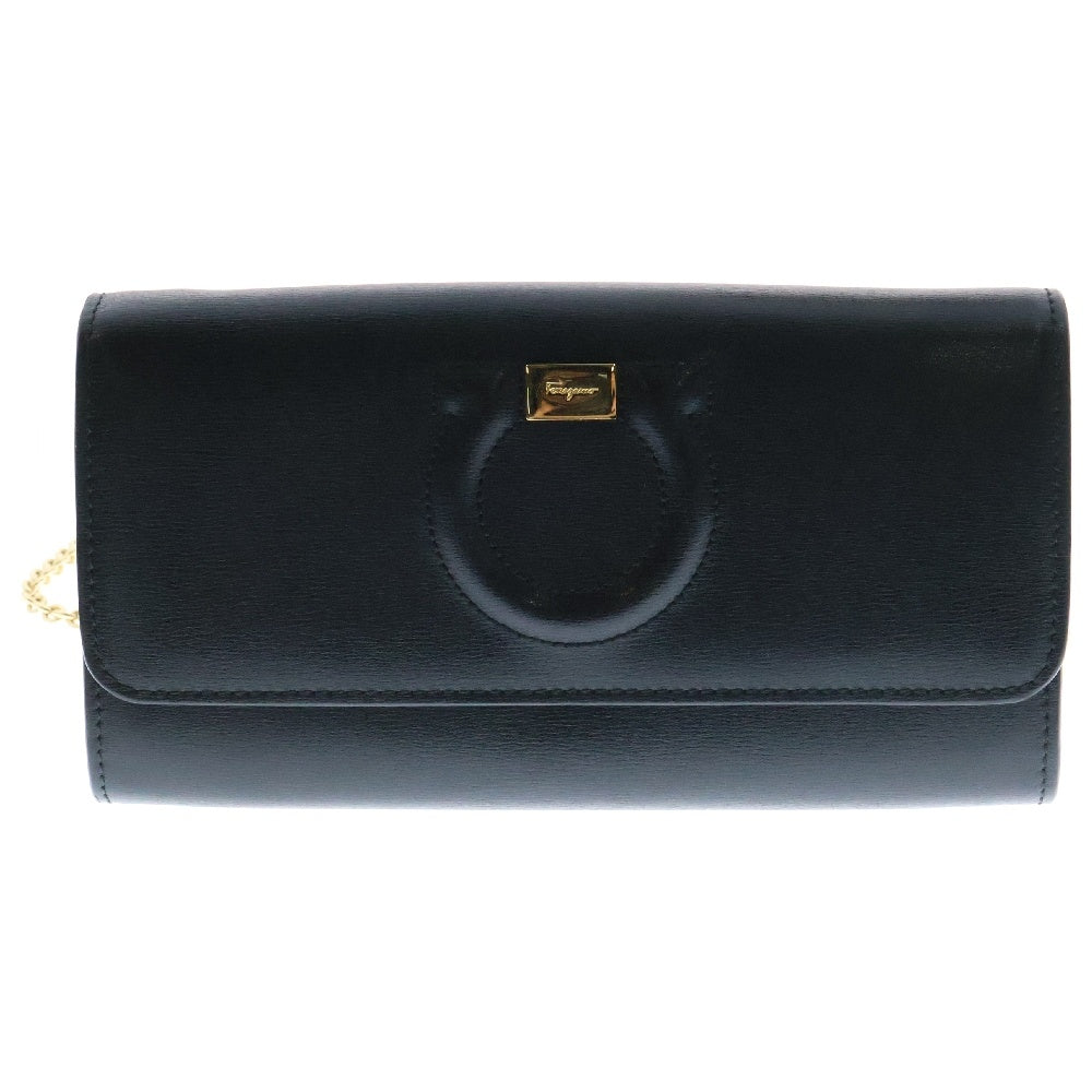 FERRAGAMO(フェラガモ) ガンチーニ チェーンウォレット ショルダーウォレット 長財布 ブラック ゴールド金具 レザー