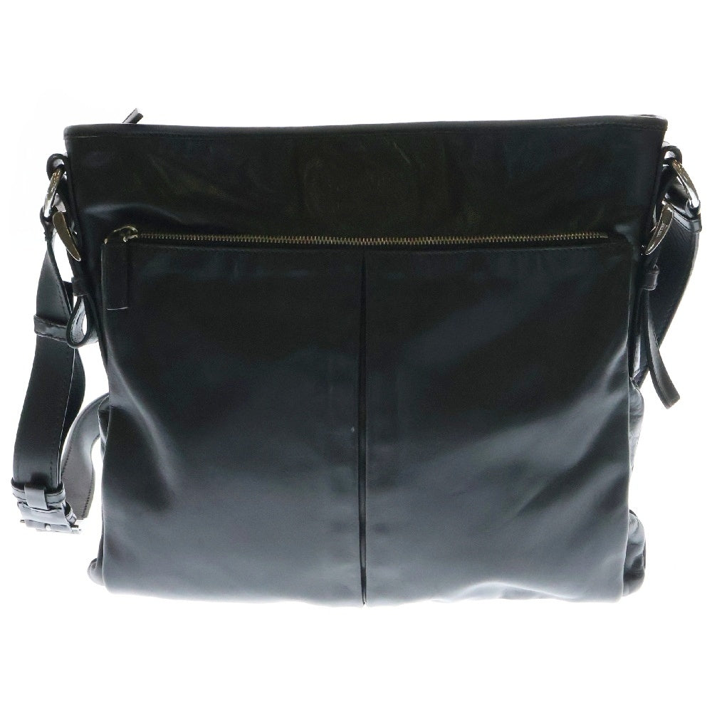 PRADA(プラダ) ショルダーバッグ 斜め掛けバッグ ブラック シルバー金具 レザー VA0802