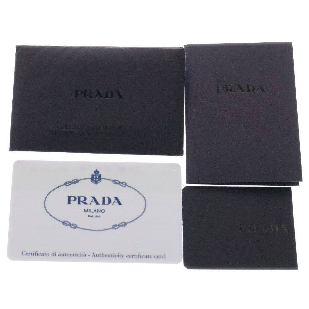 PRADA(プラダ) ショルダーバッグ 斜め掛けバッグ ブラック シルバー金具 レザー VA0802