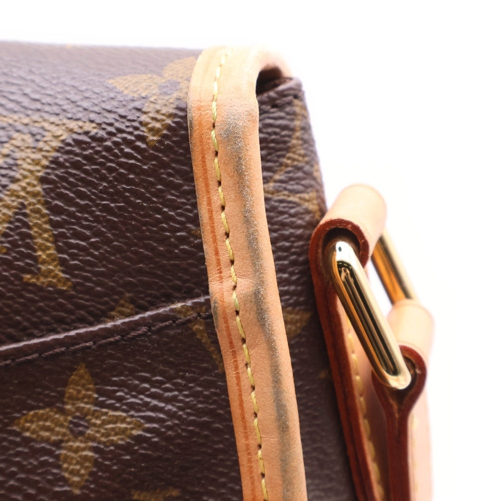 LOUIS VUITTON(ルイヴィトン) メニルモンタンPM モノグラム コーティングキャンバス レザー ショルダーバッグ ブラウン M40474 CT0154