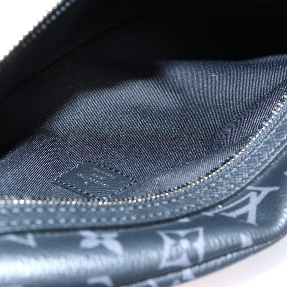 LOUIS VUITTON(ルイヴィトン) モノグラムエクリプス タイガラマ デュオ・スリングバッグ ブラック PVC ボディバッグ M30936 ICタイプ