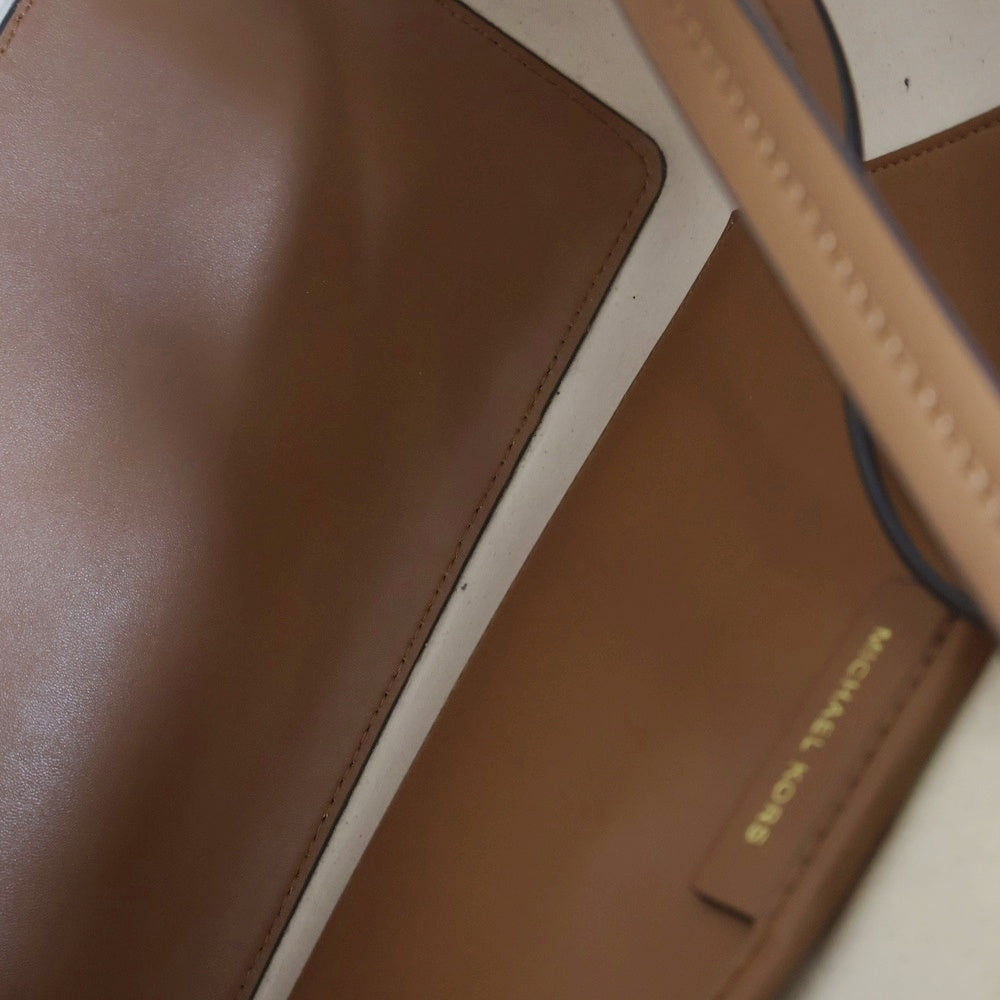 MICHAEL KORS(マイケルコース) ジェーン MK総柄 PVC レザー ハンド トートバッグ ベージュ/ブラウン レディース 30T1GJBT3B 149