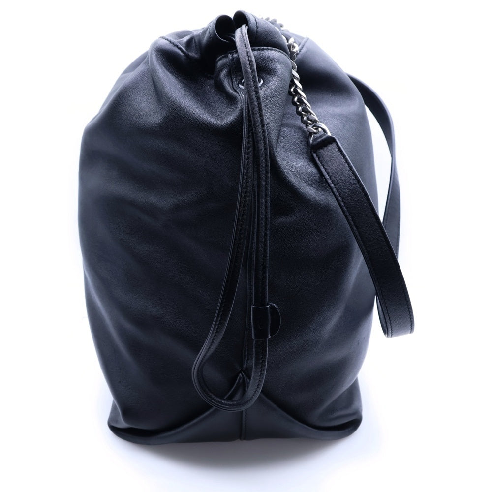 SAINT LAURENT PARIS(サンローランパリ) テディバケット ロゴプリント レザー ドローストリング チェーンショルダーバッグ ブラック 538447
