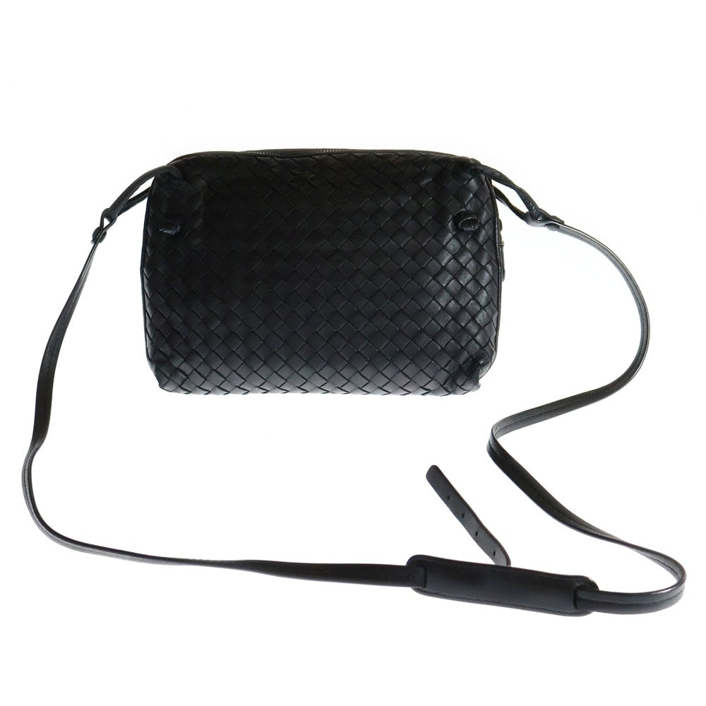 BOTTEGA VENETA(ボッテガヴェネタ) イントレチャート ショルダーバッグ ポシェット ブラック レザー