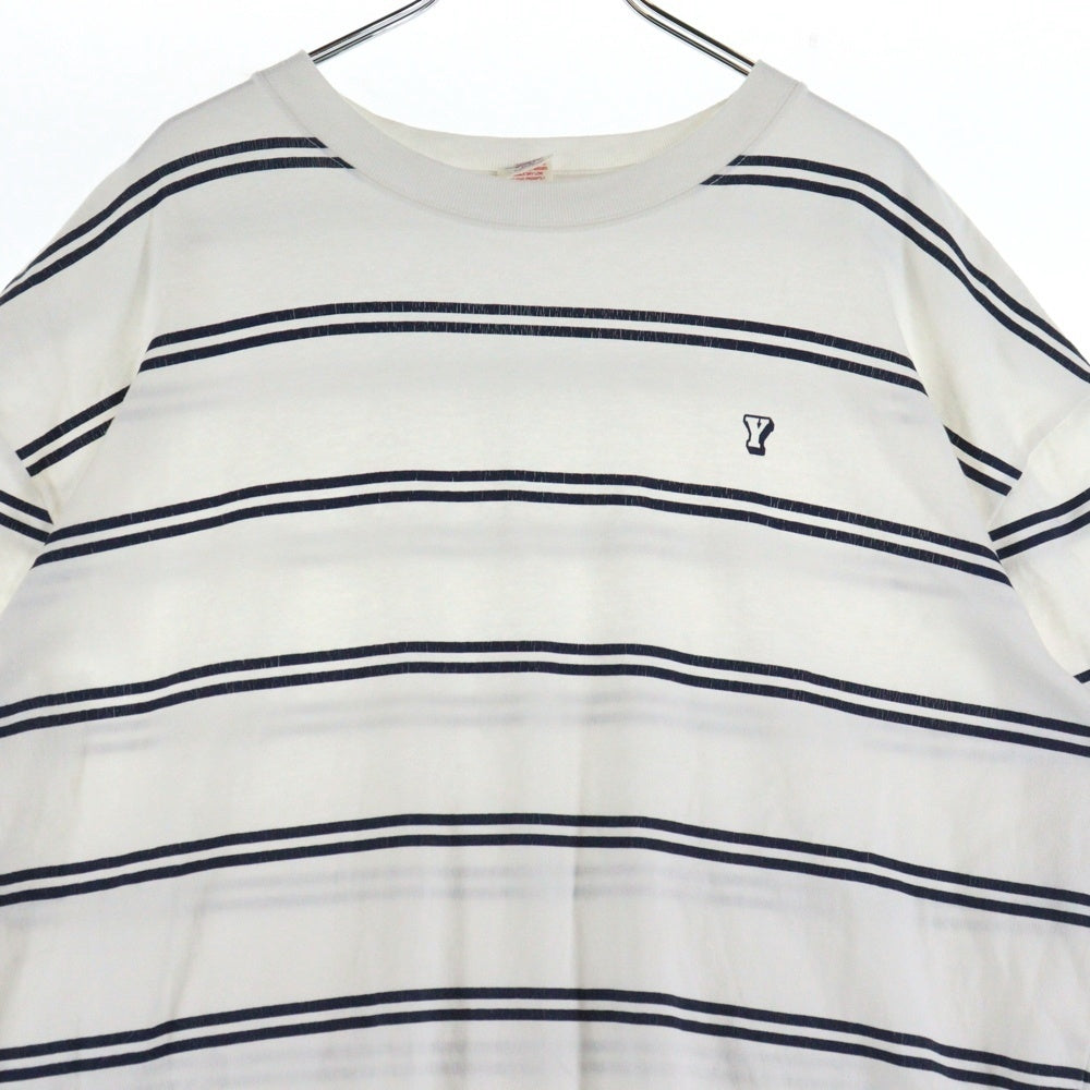 Purple&Yellow(パープルアンドイエロー) ボーダー総柄 Yロゴプリント クルーネック 半袖Tシャツ ホワイト/ネイビー