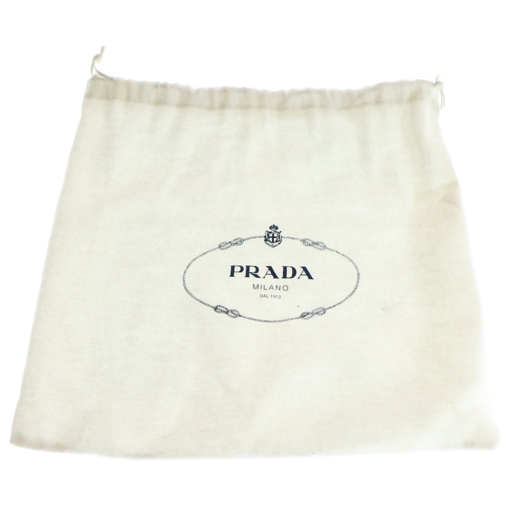 PRADA(プラダ) ロゴプレート サフィアーノレザー ハンド クラッチバッグ シルバー金具 ブラック 2VF052