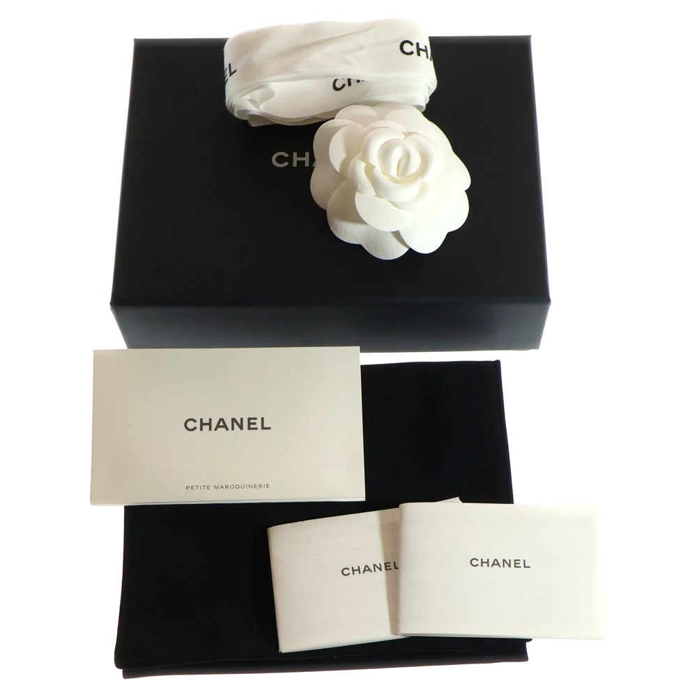 CHANEL(シャネル) マトラッセ ココマーク スモールフラップウォレット 三つ折り財布 コインケース ライトブルー ゴールド金具 ラムスキン
