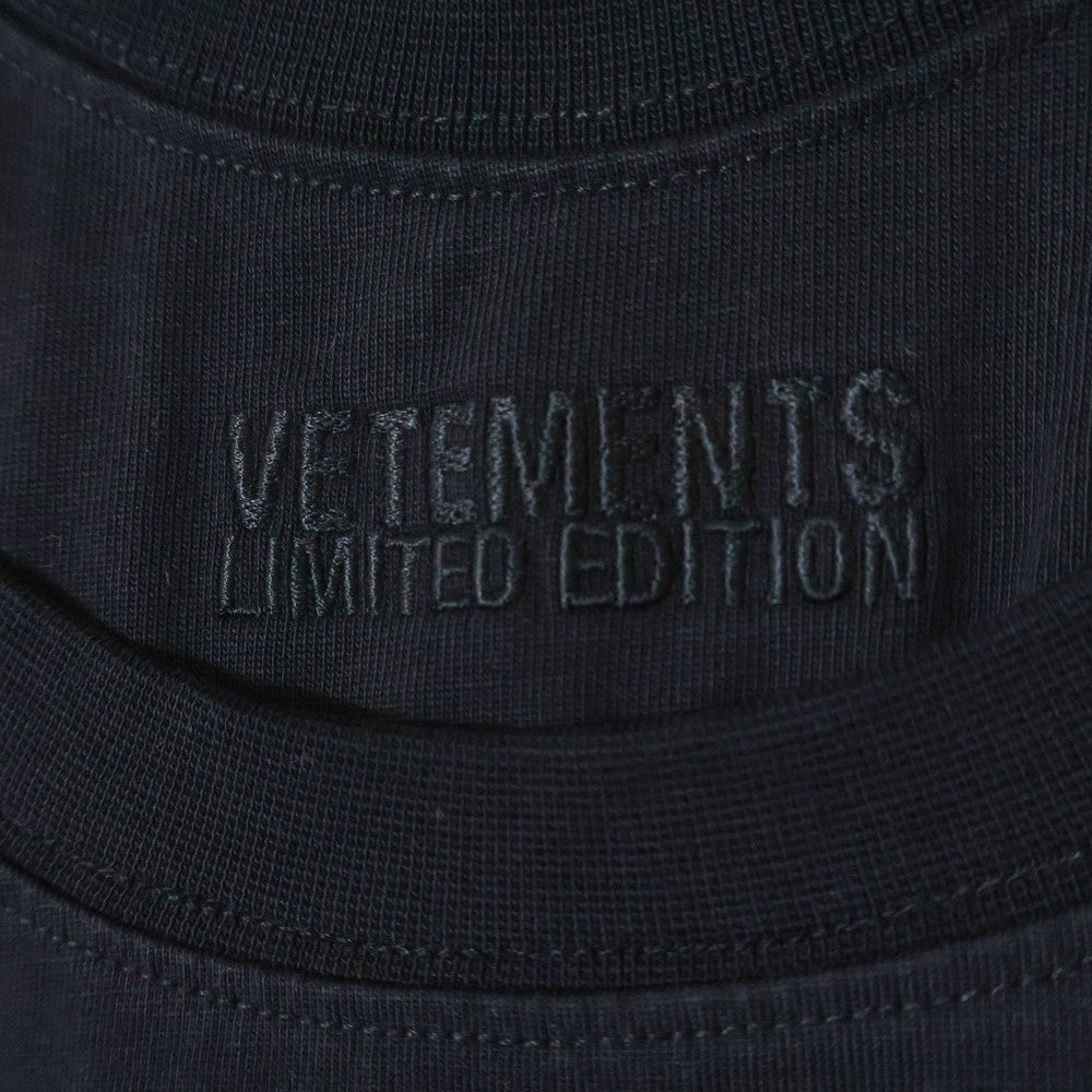 VETEMENTS(ヴェトモン) 23SS ロゴ刺繍 レイヤードデザイン カットオフ ロングスリーブ 長袖Tシャツ カットソー ブラック UE63LS115B