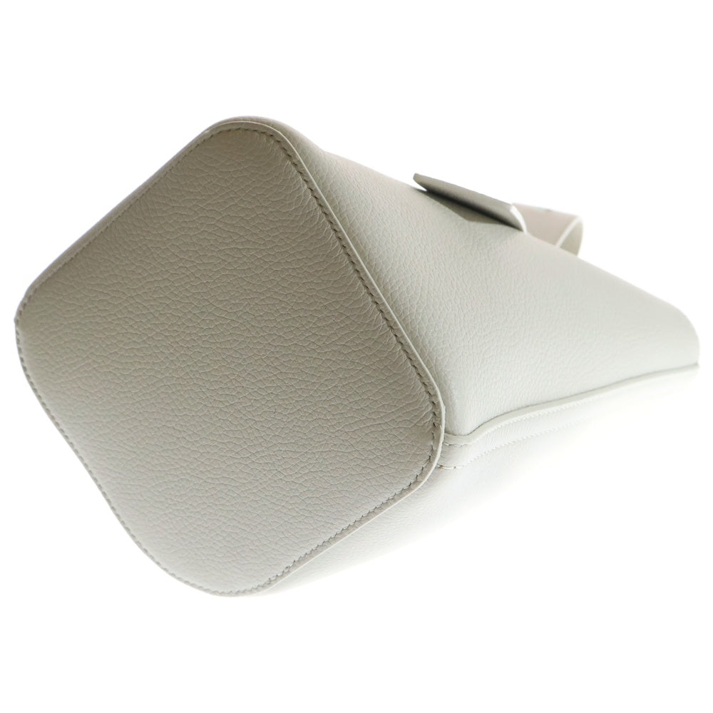 LOEWE(ロエベ) バケットバッグ ミニ ホワイト レザー 2WAY ハンドバッグ ショルダーバッグ