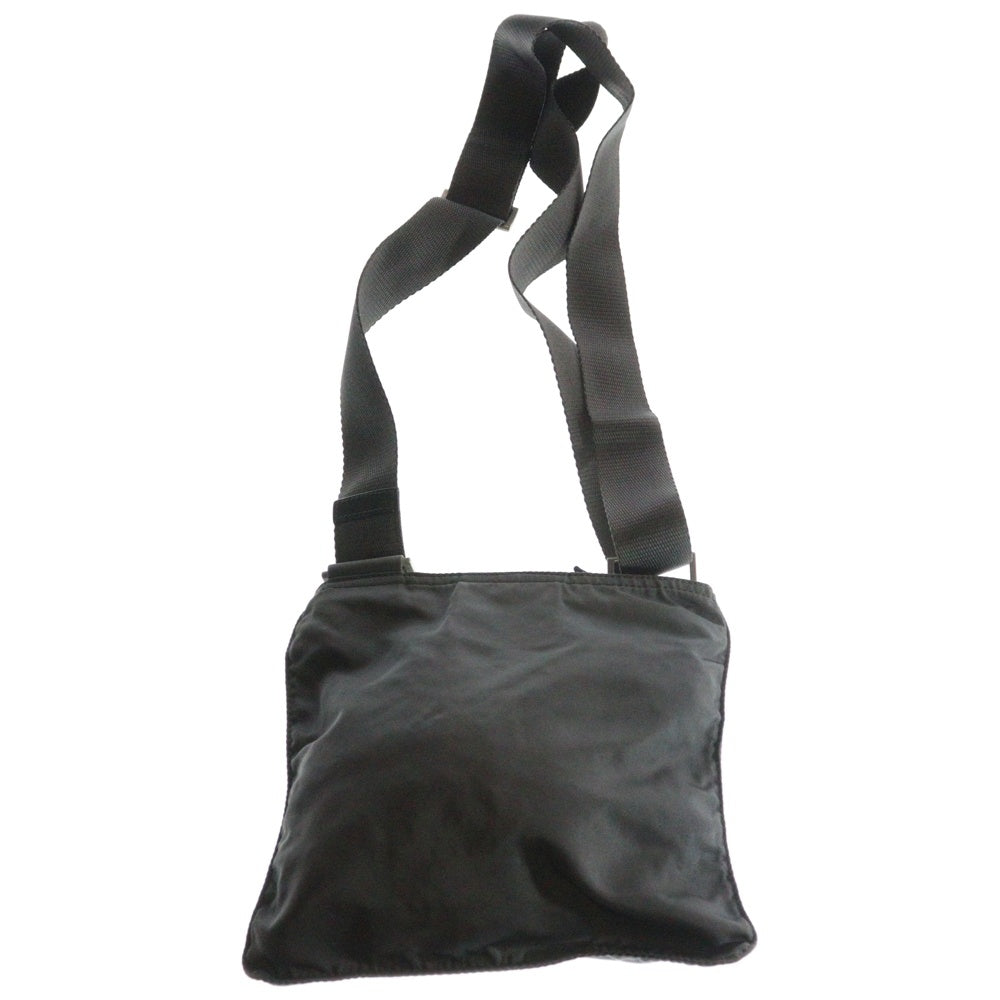 PRADA(プラダ) ショルダーバッグ 斜め掛けバッグ ロゴ三角プレート シルバー金具 グレー ナイロン B7372