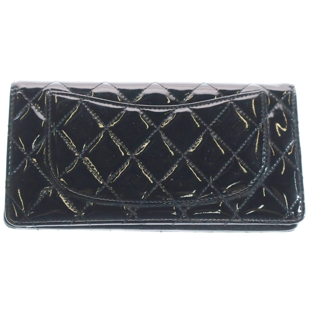 CHANEL(シャネル) マトラッセ 二つ折り長財布 黒 パテント