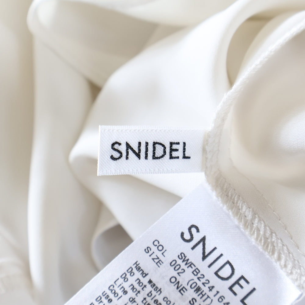 snidel(スナイデル) シアーフリル ノースリーブ 変形 カットソー ホワイト レディース