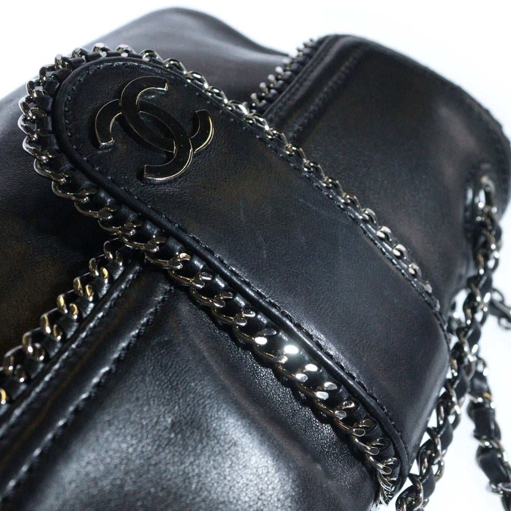 CHANEL(シャネル) ラグジュアリーライン ココマーク ラムスキン レザー チェーン ショルダーバッグ シルバー金具 ブラック 11番台