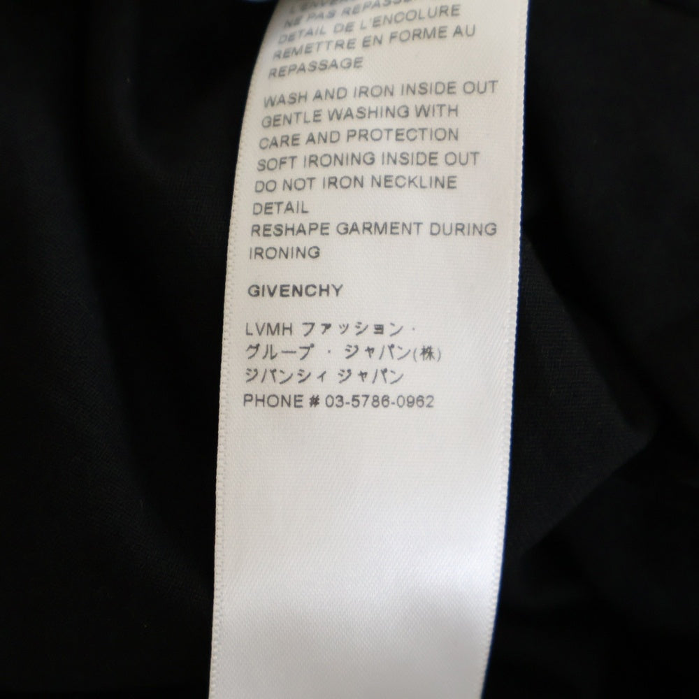 GIVENCHY(ジバンシィ) 21SS エンボス チェーン グラフィック 袖ロゴプリント 半袖Tシャツ カットソー ブラック BM712P3Y6B