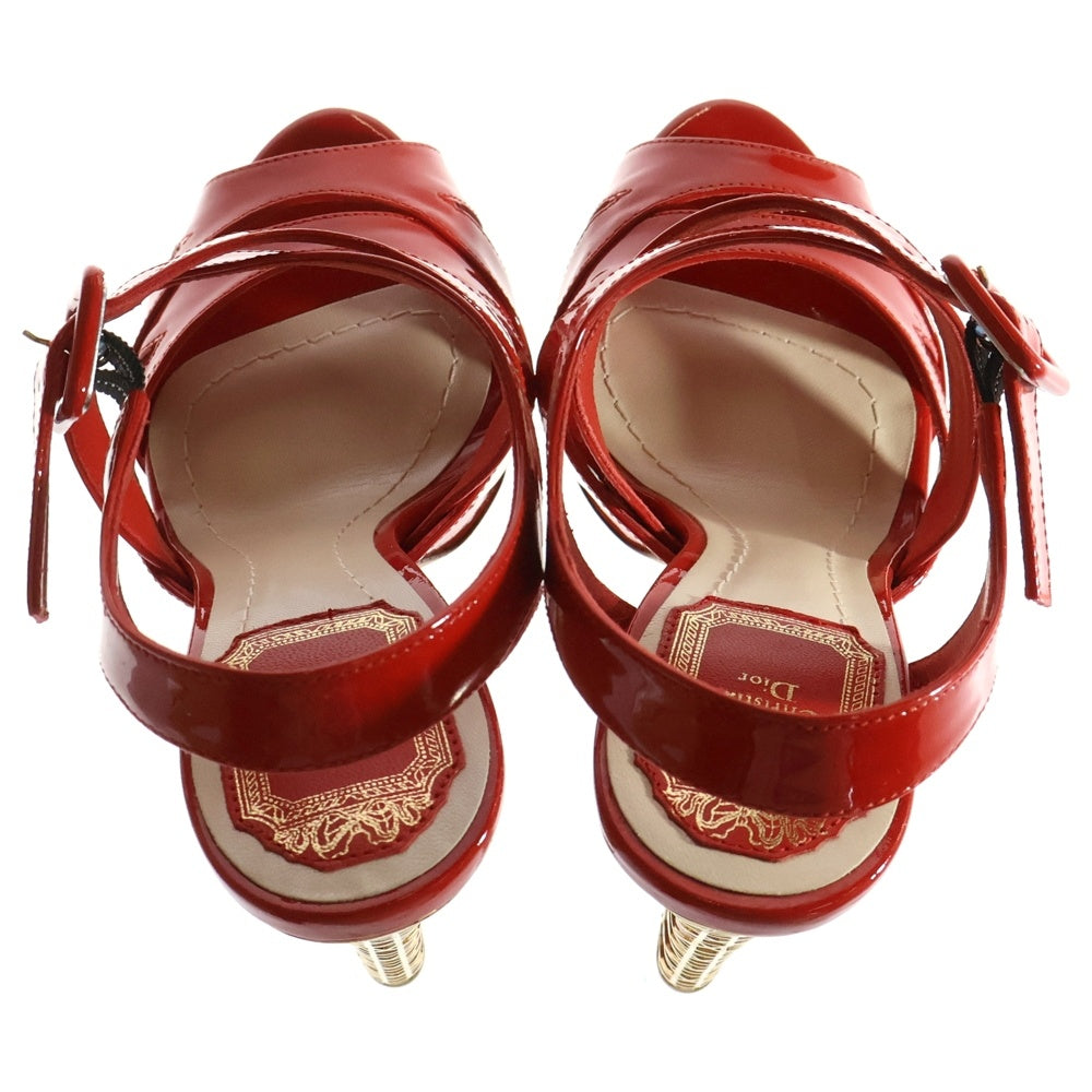 Christian Dior(クリスチャンディオール) カナージュ パテントレザー ハイヒール ストラップ オープントゥ パンプス レッド/ゴールド レディース KDE378VNI