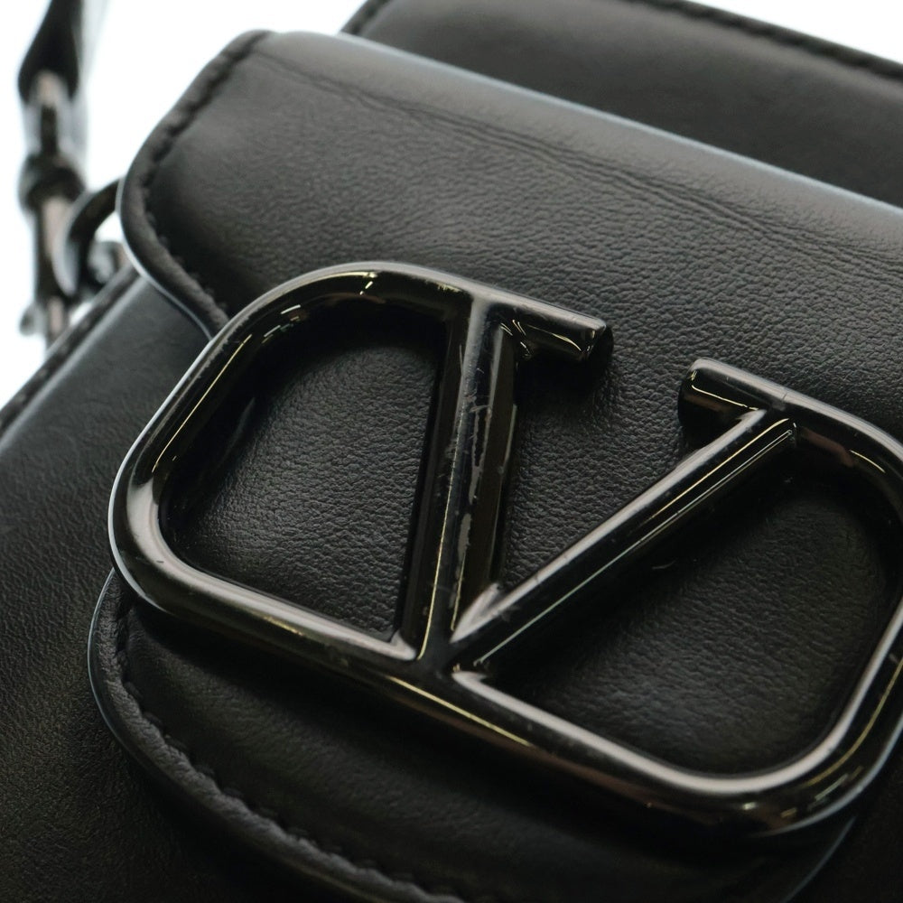 VALENTINO(ヴァレンティノ) Vロゴ ショルダーバッグ クロスボディーバッグ ミニバッグ ブラック ブラック金具 レザー