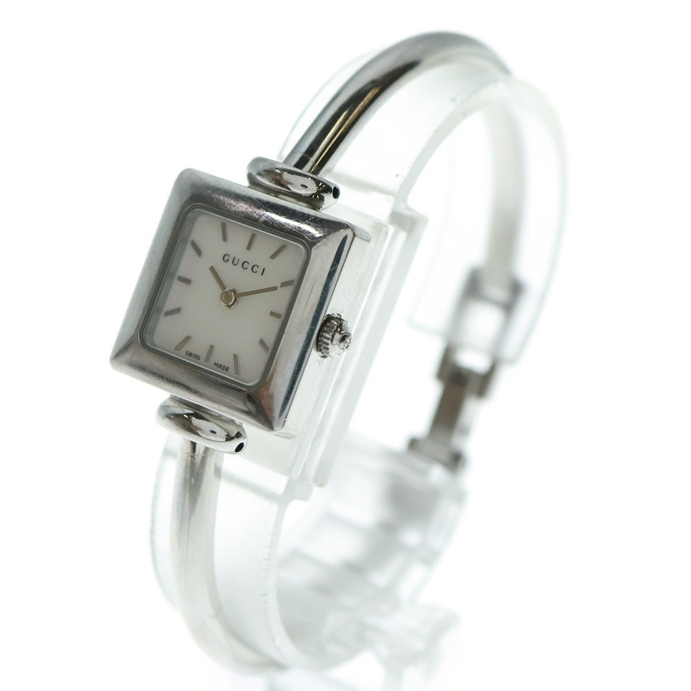 GUCCI(グッチ) ホワイト文字盤 クォーツ バングルウォッチ ステンレスウォッチ 腕時計 ホワイト/シルバー SS/QZ 1900L