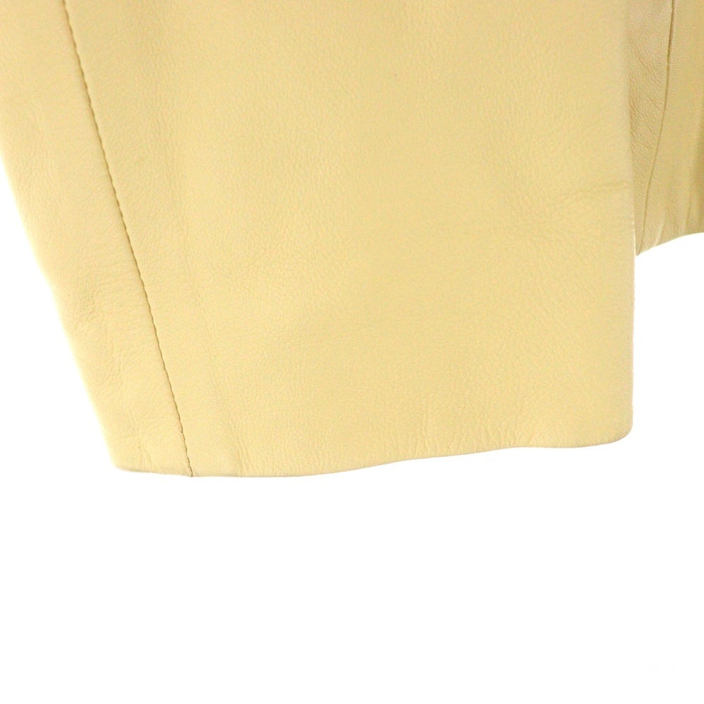 FAIRE LA SAISON(フェール ラ セゾン) ラムスキン レザー ノーカラー ジップアップ シングル ライダースジャケット イエロー レディース