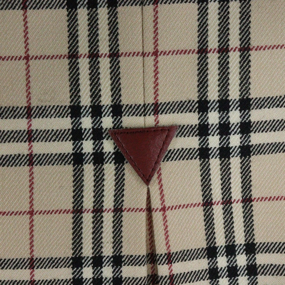 BURBERRY BLUE LABEL(バーバリーブルーレーベル) ノバチェック総柄 ウール レザーパッチ フレア ミディアム スカート ベージュ レディース