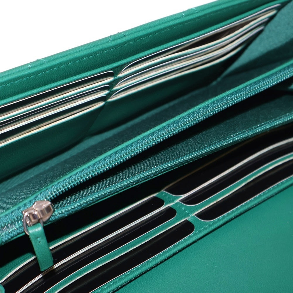 CHANEL(シャネル) マトラッセ タイムレスクラシック ラムレザー ロングフラップウォレット 長財布 グリーン