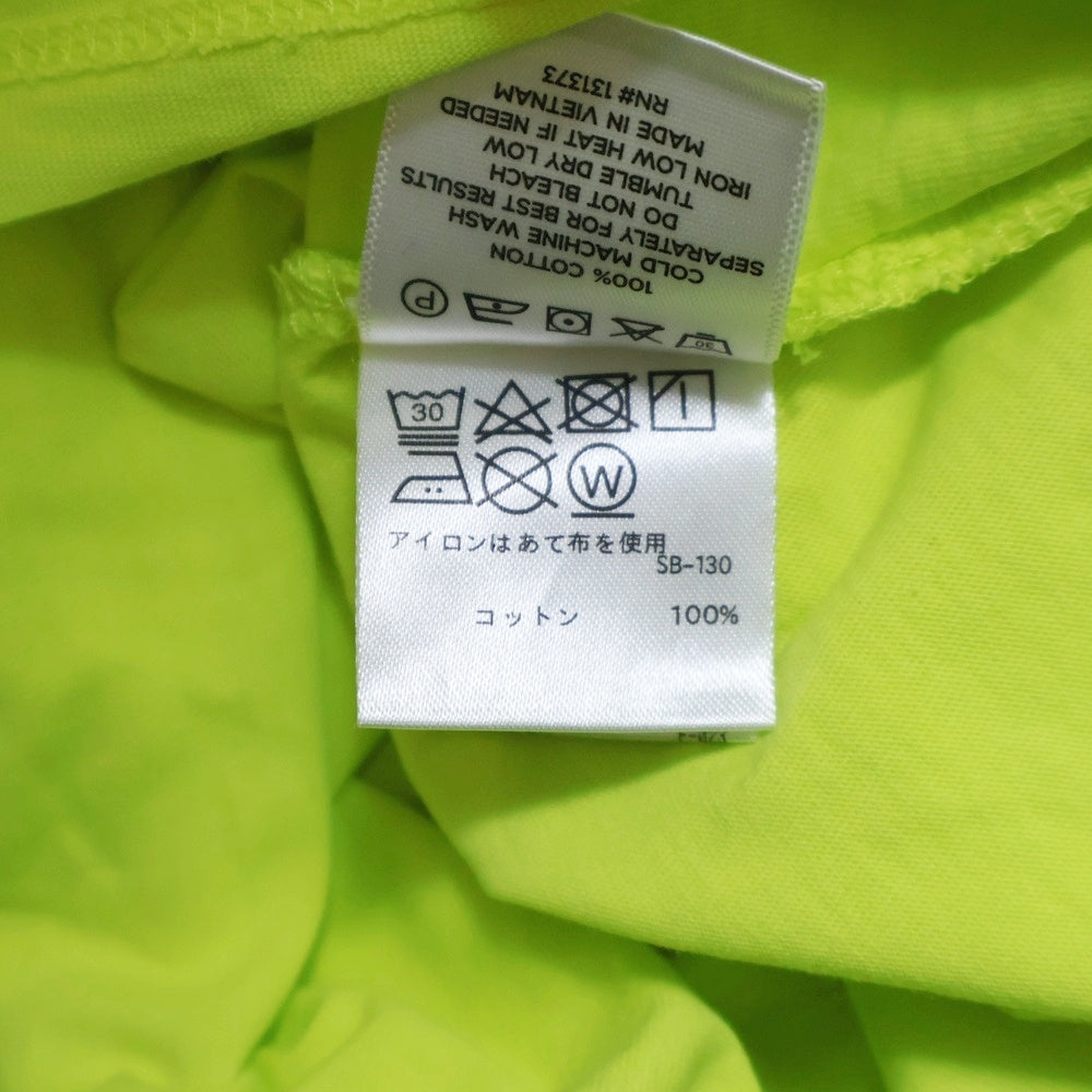 SATURDAYS SURF NYC(サタデイズサーフエヌワイシー) フロントロゴプリント半袖Tシャツ ネオンイエロー 蛍光