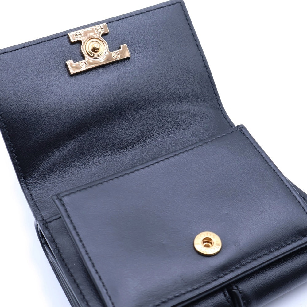TOD'S(トッズ) Tタイムレス 三つ折り財布 ウォレット ブラック レザー
