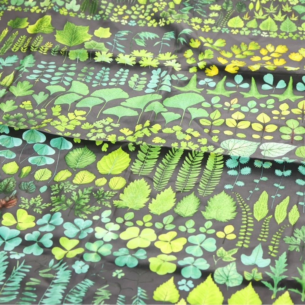 GUCCI(グッチ) 大判スカーフ シルク リーフ柄 グレー×グリーン