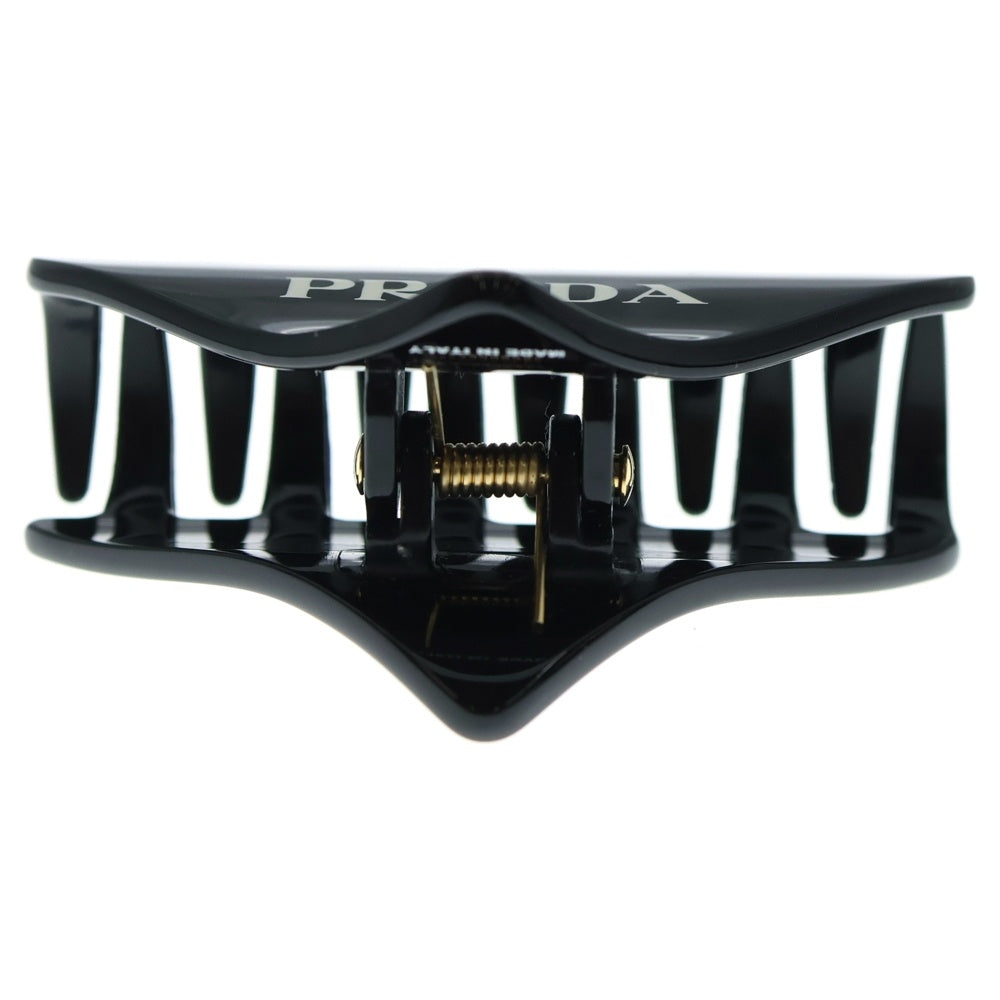 PRADA(プラダ) プレックス ロゴ トライアングル ヘアクリップ バレッタ ブラック 1IF109