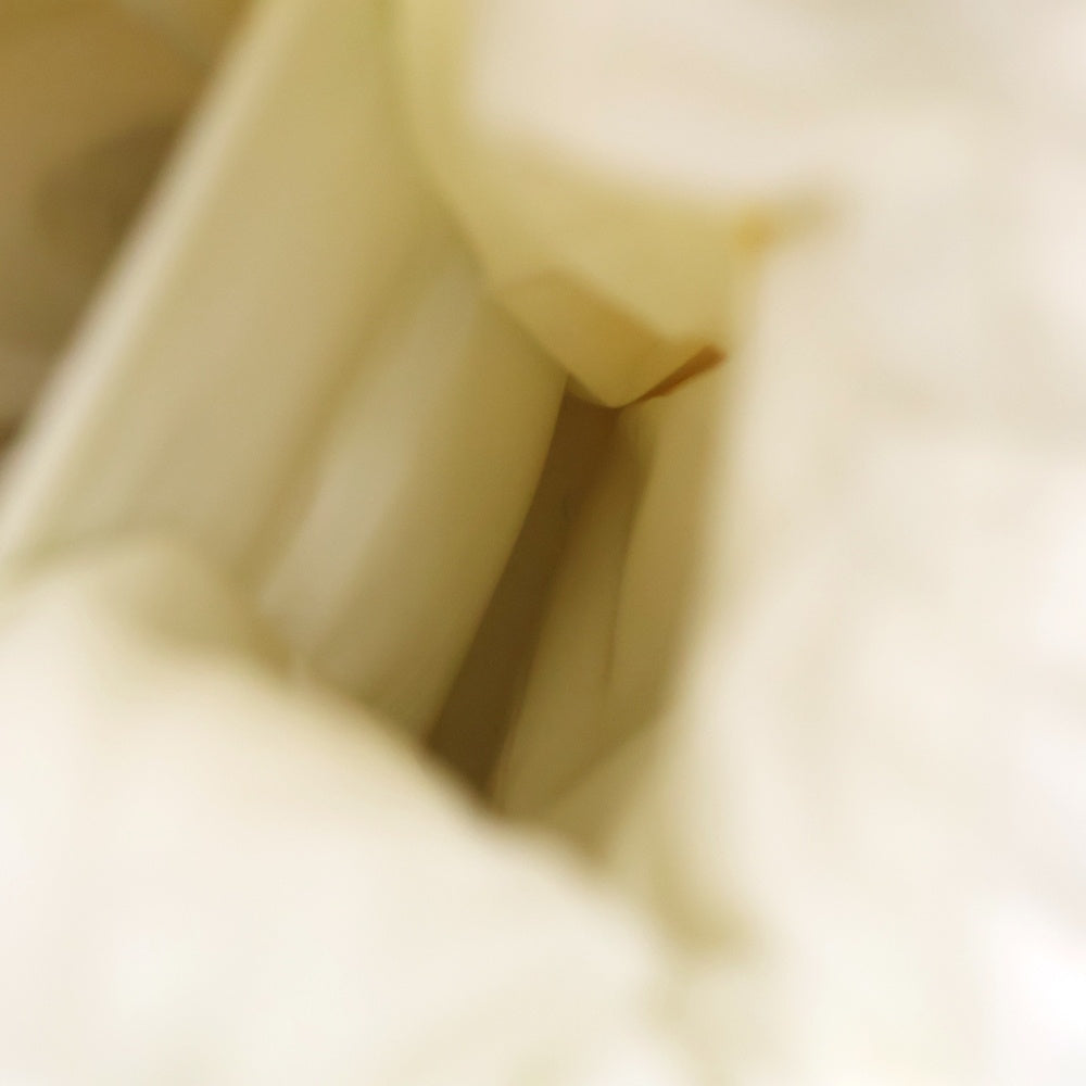 MONCLER(モンクレール) 21AW LEGERE レジェール ワッペンロゴ ダウン ショルダーバッグ ポーチ ホワイト G209B6B50000 68950