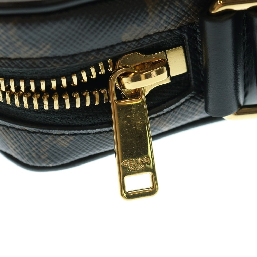 CELINE(セリーヌ) トリオンフ ロゴ PVC レザー ミディアム メッセンジャー ショルダーバッグ ゴールド金具 ブラウン/ブラック 19450 2CIM 38OG